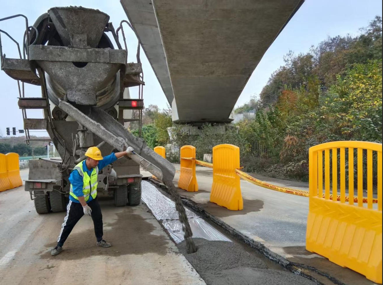 炎帝大道供水管網(wǎng)工程順利通水！